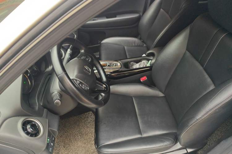 Used Honda XR-V 2020 220TURBO CVT Luxury Edition Left Front Seat