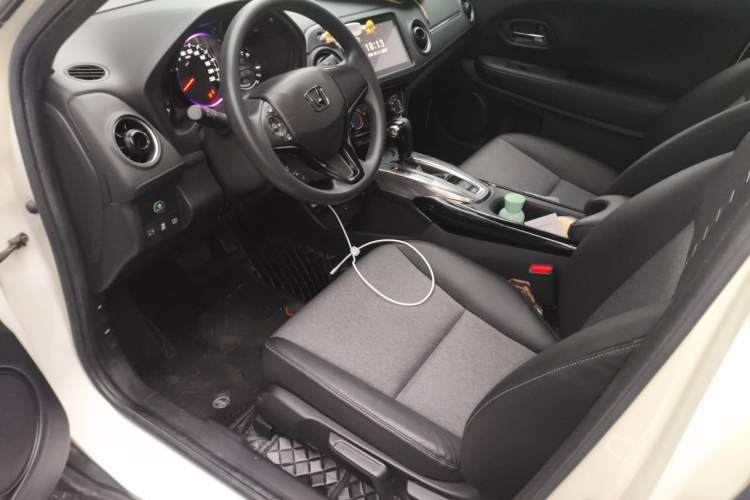 Used Honda XR-V 2020 1.5L CVT Luxury Edition Left Front Seat