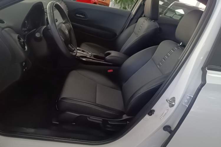 Used Honda XR-V 2020 1.5L CVT Comfort Version Left Front Seat