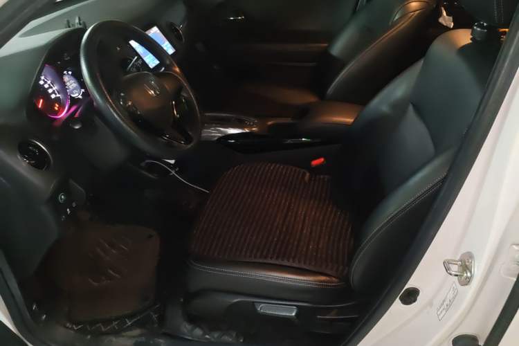 Used Honda XR-V 2020 1.5L CVT Classic Edition Left Front Seat