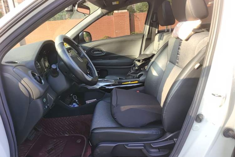 Used Honda XR-V 2020 220TURBO CVT Luxury Edition Left Front Seat