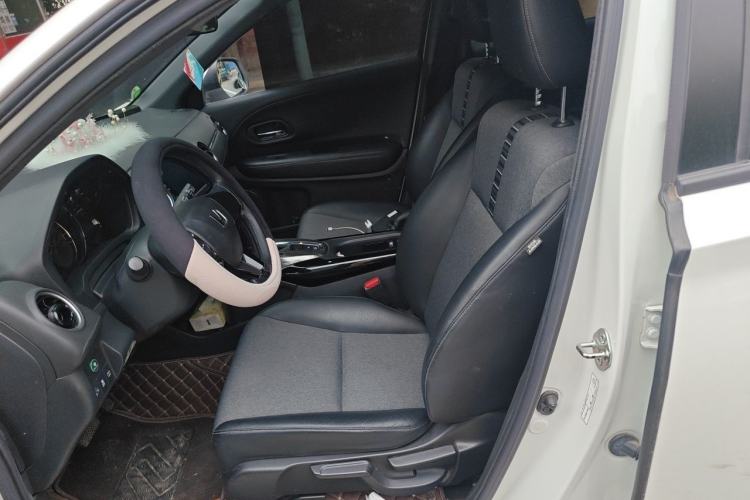 Used Honda XR-V 2020 220TURBO CVT Luxury Edition Left Front Seat