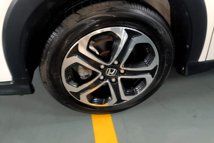 Used Honda XR-V 2020 1.5L CVT Luxury Edition Left Front Wheel Hub
