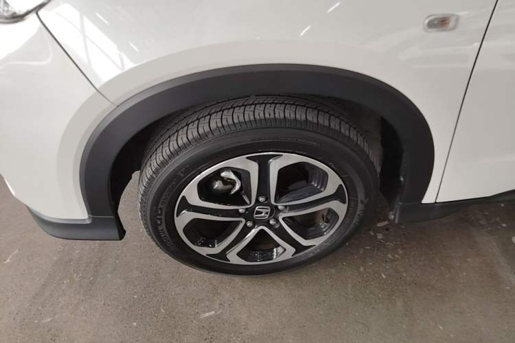 Used Honda XR-V 2020 1.5L CVT Comfort Version Left Front Wheel Hub