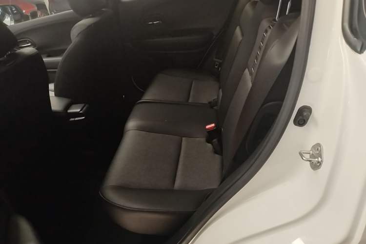 Used Honda XR-V 2020 220TURBO CVT Luxury Edition Left Rear Seat