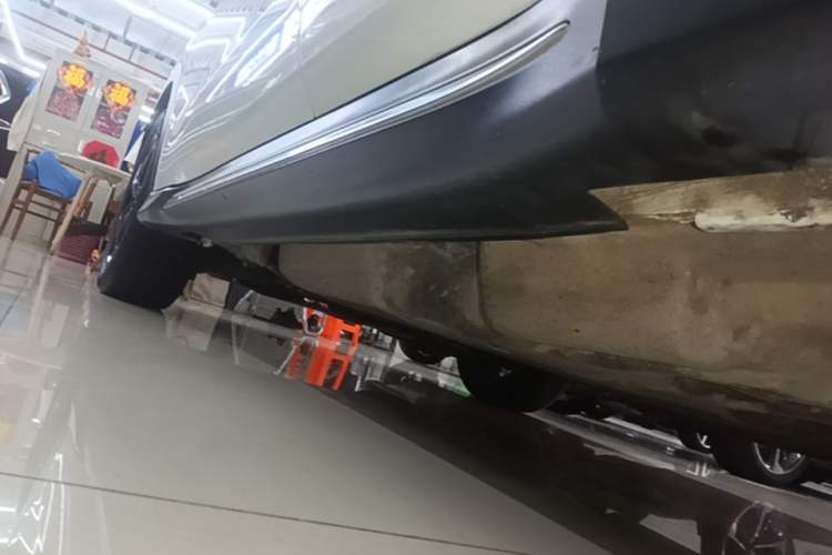 Used Honda XR-V 2020 220TURBO CVT Comfort Version Left Side Sill