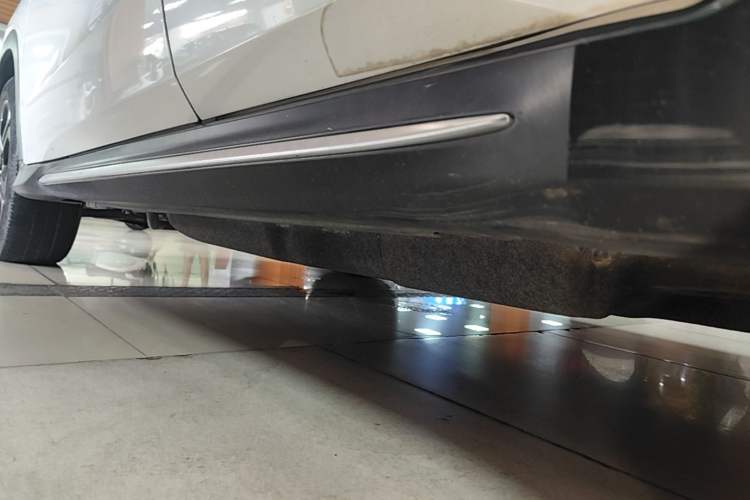 Used Honda XR-V 2020 220TURBO CVT Luxury Edition Left Side Sill