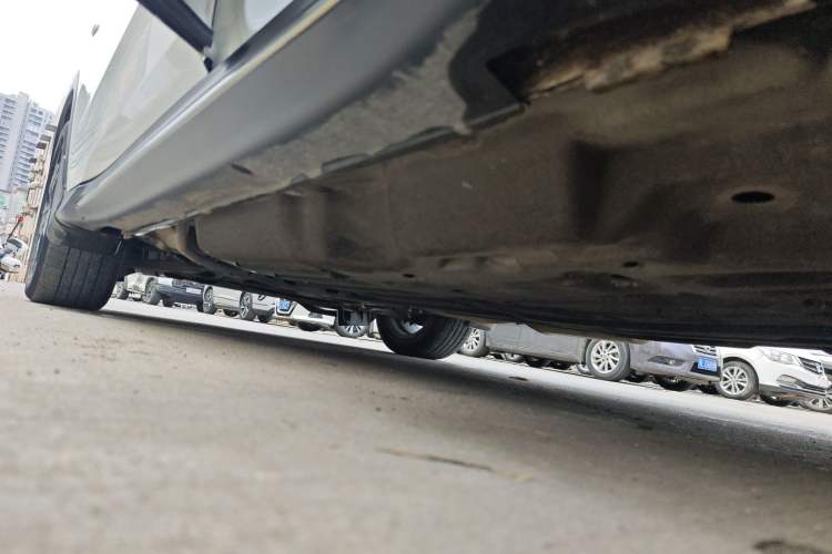 Used Honda XR-V 2020 220TURBO CVT Luxury Edition Left Side Sill
