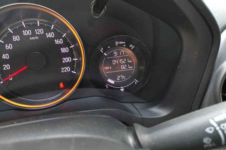 Used Honda XR-V 2020 1.5L CVT Classic Edition Odometer Close Up
