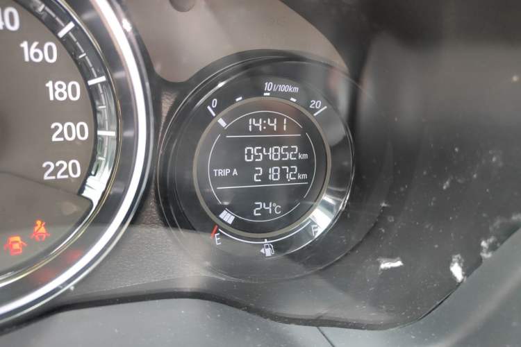 Used Honda XR-V 2020 220TURBO CVT Luxury Edition Odometer Close Up