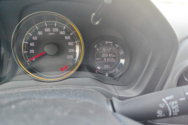 Used Honda XR-V 2020 1.5L CVT Comfort Version Odometer Close Up