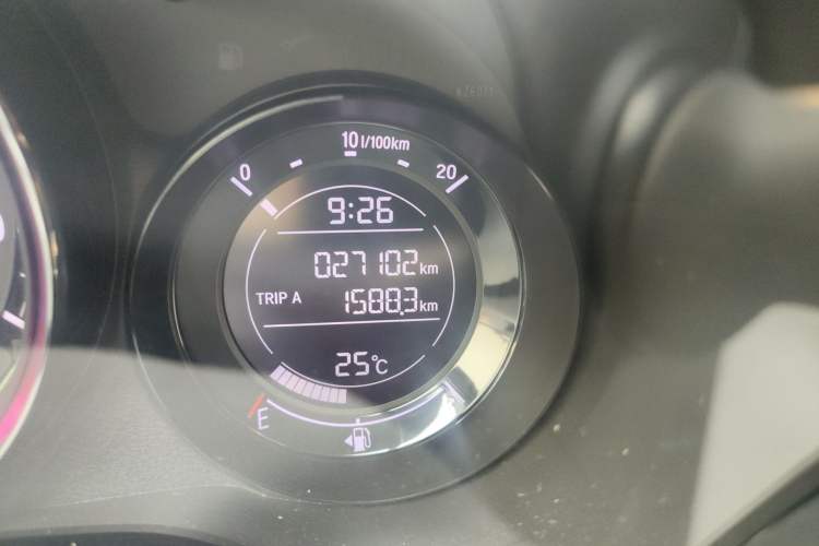 Used Honda XR-V 2020 220TURBO CVT Luxury Edition Odometer Close Up