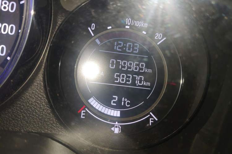 Used Honda XR-V 2020 220TURBO CVT Luxury Edition Odometer Close Up