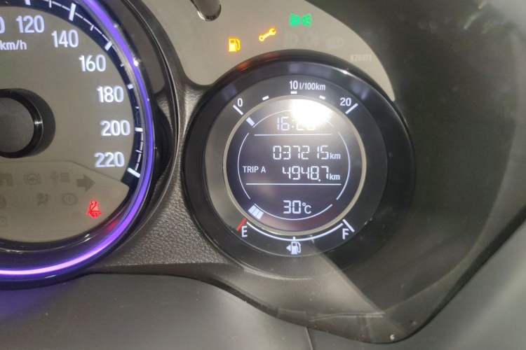 Used Honda XR-V 2020 220TURBO CVT Luxury Edition Odometer Close Up