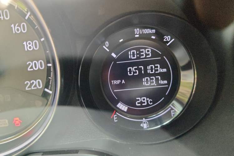 Used Honda XR-V 2020 220TURBO CVT Luxury Edition Odometer Close Up