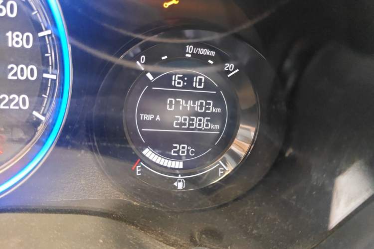 Used Honda XR-V 2020 220TURBO CVT Comfort Version Odometer Close Up