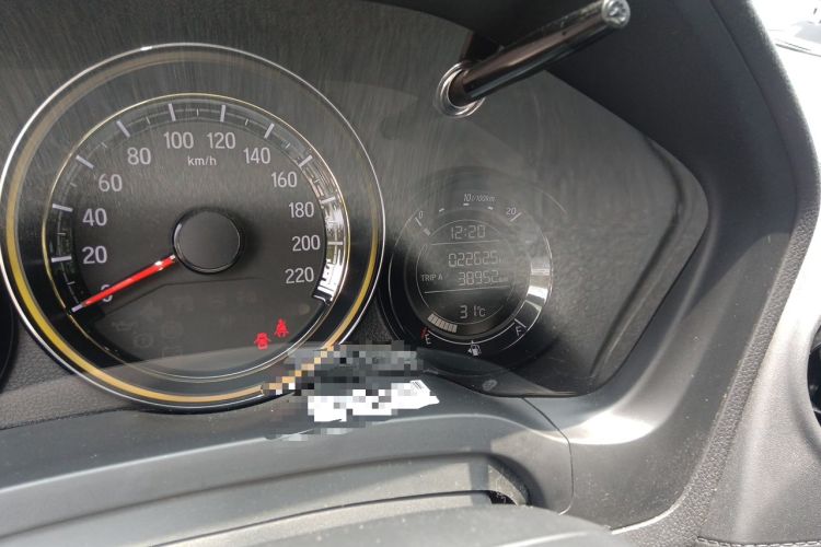 Used Honda XR-V 2020 220TURBO CVT Luxury Edition Odometer Close Up