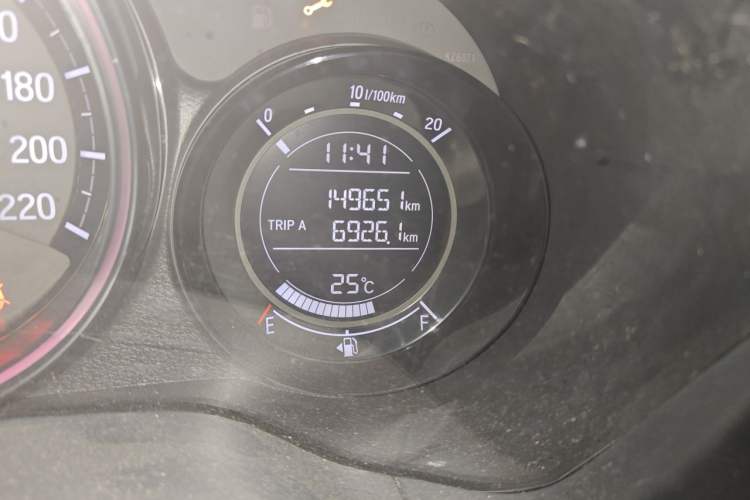 Used Honda XR-V 2020 220TURBO CVT Luxury Edition Odometer Close Up