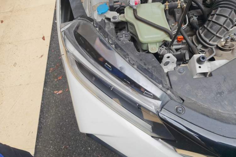 Used Honda XR-V 2020 220TURBO CVT Luxury Edition Right Front Headlight