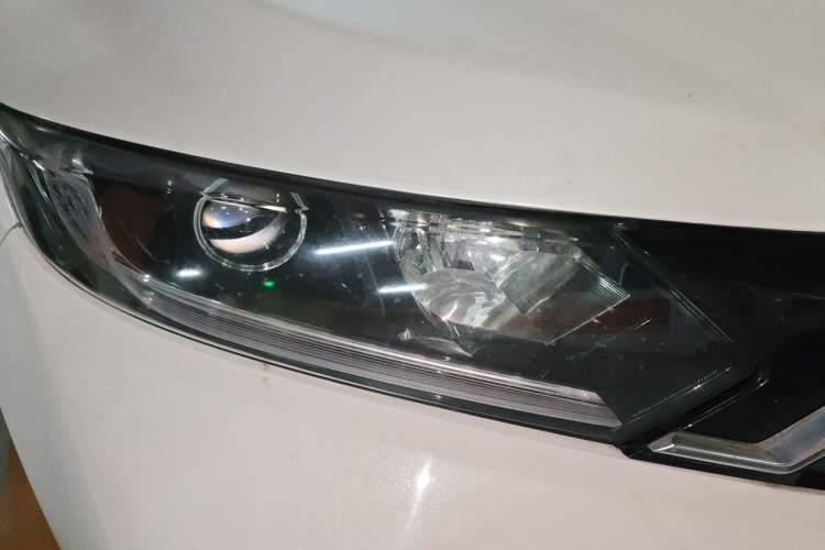 Used Honda XR-V 2020 1.5L CVT Classic Edition Right Front Headlight