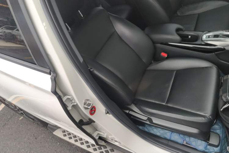Used Honda XR-V 2020 1.5L CVT Classic Edition Right Front Seat