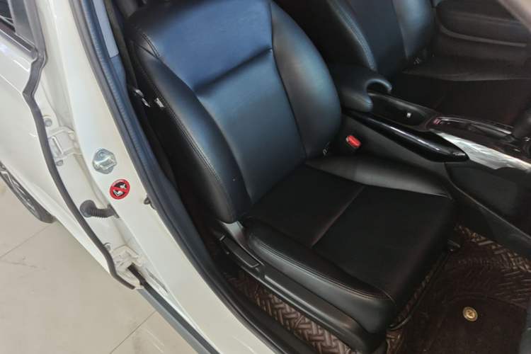 Used Honda XR-V 2020 1.5L CVT Classic Edition Right Front Seat