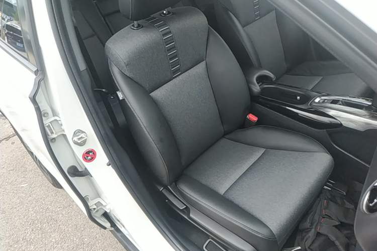 Used Honda XR-V 2020 1.5L CVT Comfort Version Right Front Seat