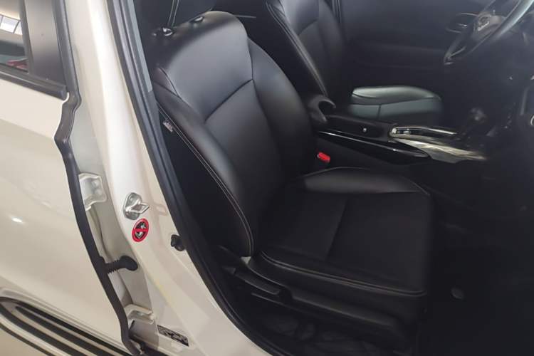 Used Honda XR-V 2020 1.5L CVT Comfort Version Right Front Seat