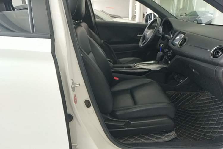 Used Honda XR-V 2020 1.5L CVT Comfort Version Right Front Seat