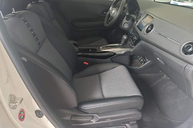 Used Honda XR-V 2020 1.5L CVT Comfort Version Right Front Seat