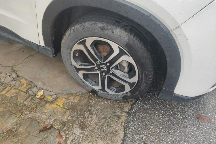 Used Honda XR-V 2020 1.5L CVT Comfort Version Right Front Wheel Hub