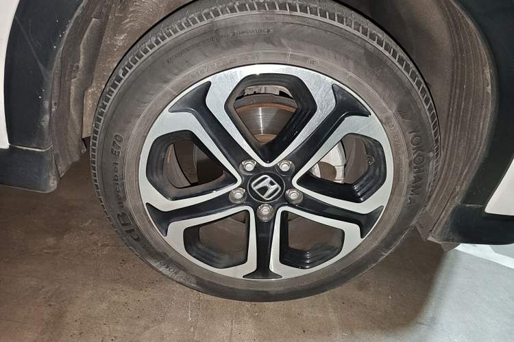 Used Honda XR-V 2020 1.5L CVT Luxury Edition Right Front Wheel Hub
