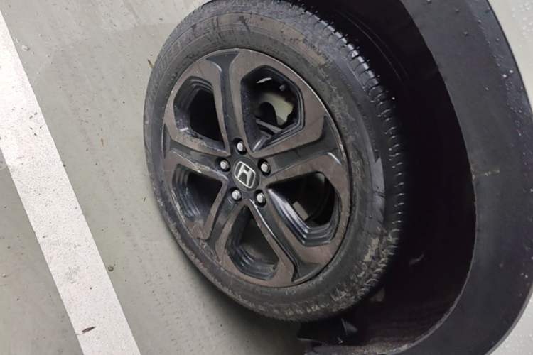 Used Honda XR-V 2020 220TURBO CVT Comfort Version Right Rear Wheel Hub