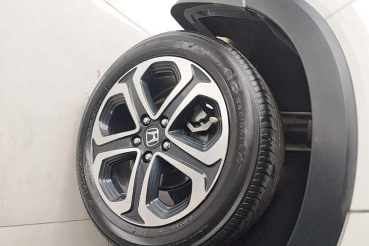 Used Honda XR-V 2020 1.5L CVT Classic Edition Right Rear Wheel Hub