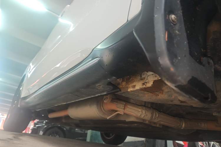 Used Honda XR-V 2020 220TURBO CVT Luxury Edition Right Side Sill