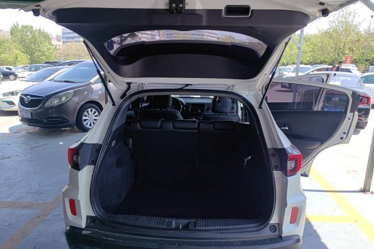 Used Honda XR-V 2020 1.5L CVT Comfort Version Trunk