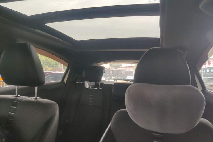 Used Honda XR-V 2020 1.5L CVT Comfort Version Headliner