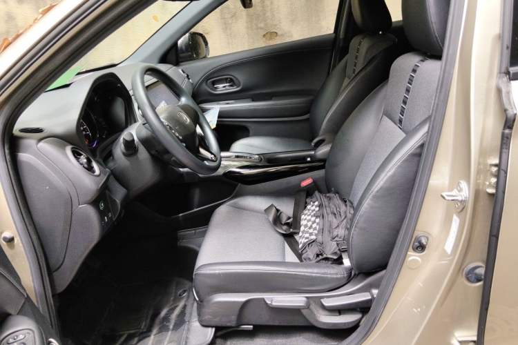 Used Honda XR-V 2020 220TURBO CVT Luxury Edition Left Front Seat