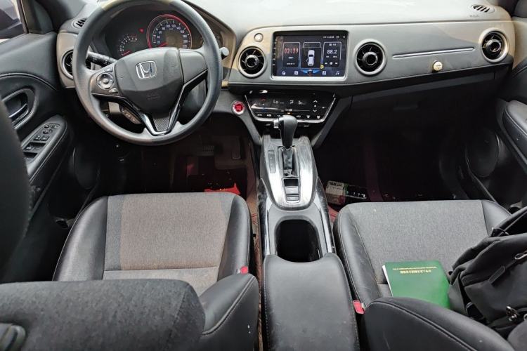 Used Honda XR-V 2021 220TURBO CVT Luxury Edition Center Console