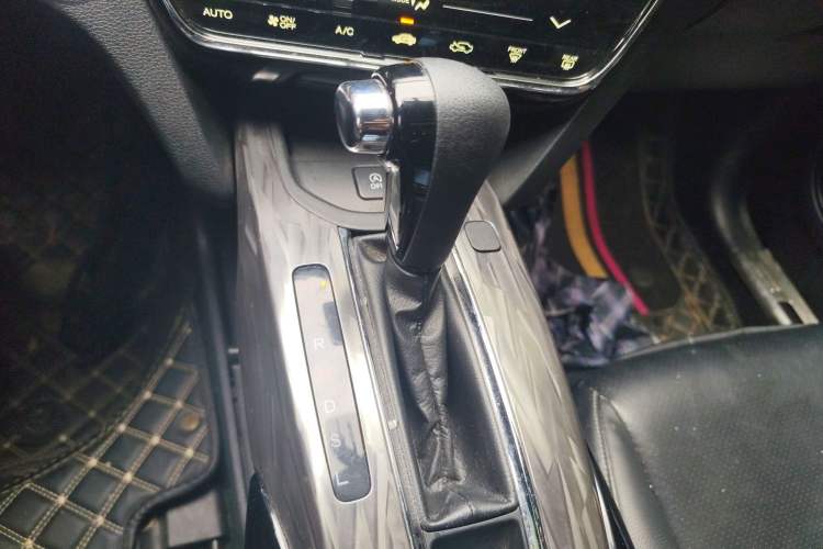 Used Honda XR-V 2021 220TURBO CVT Luxury Edition Gear Lever