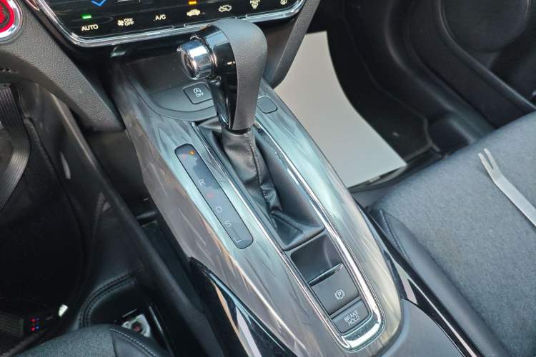 Used Honda XR-V 2021 220TURBO CVT Luxury Edition Gear Lever