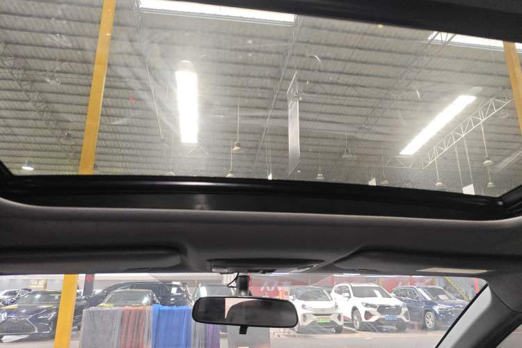 Used Honda XR-V 2021 1.5L CVT Comfort Version Headliner