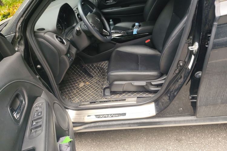 Used Honda XR-V 2021 220TURBO CVT Luxury Edition Left Front Seat
