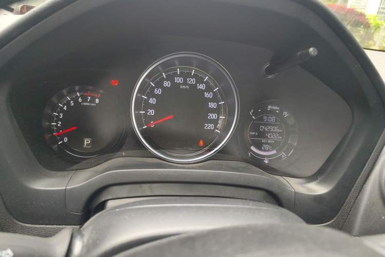 Used Honda XR-V 2021 220TURBO CVT Luxury Edition Odometer Close Up