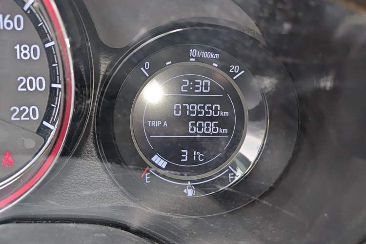 Used Honda XR-V 2021 220TURBO CVT Luxury Edition Odometer Close Up
