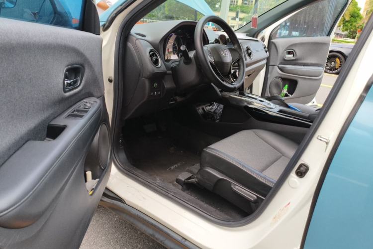 Used Honda XR-V 2021 1.5L CVT Comfort Version Driver Seat
