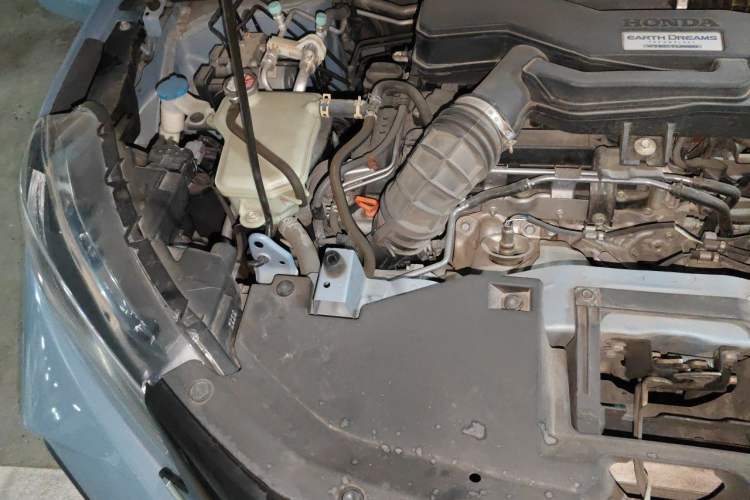 Used Honda XR-V 2021 220TURBO CVT Comfort Version Engine Bay Right