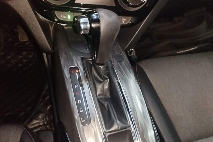 Used Honda XR-V 2021 1.5L CVT Comfort Version Gear Lever