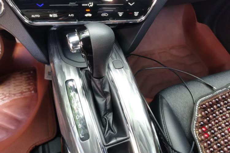 Used Honda XR-V 2021 220TURBO CVT Luxury Edition Gear Lever