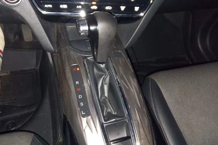 Used Honda XR-V 2021 220TURBO CVT Luxury Edition Gear Lever